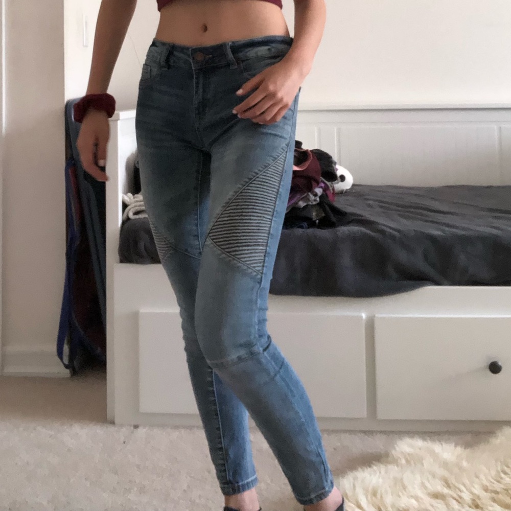 Mid- rise denim skinny moto jeans